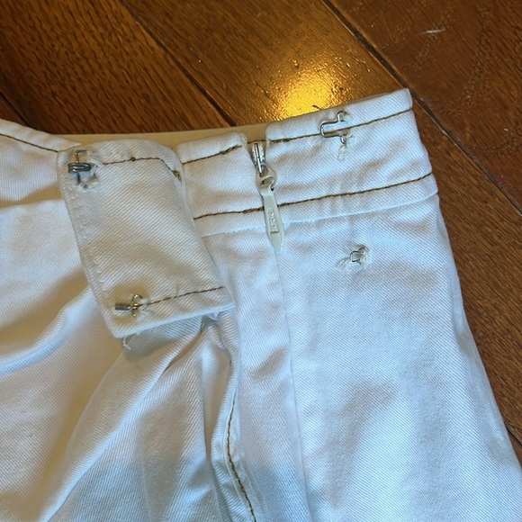 Cinq à Sept | Tous Les Jours Anson Twill Mini Skirt in Off White Sz 4 Faux Wrap - Picture 9 of 13